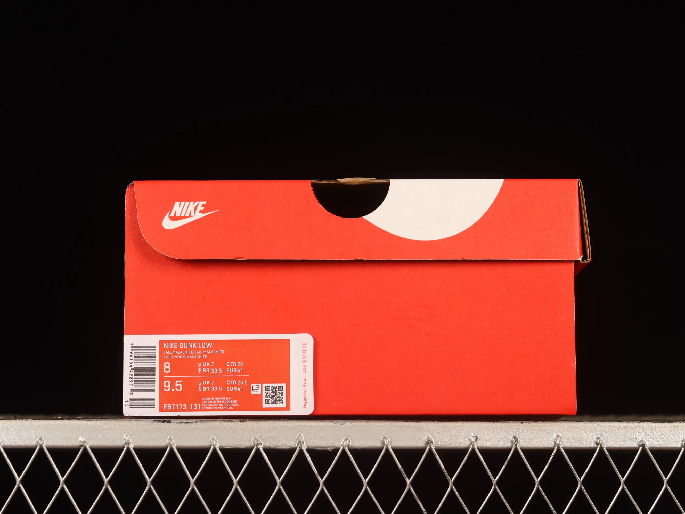 All categories Nk SB Dunk Series Nk SB Dunk Low Low-top sneakers Nk Dunk Low "Green And Gold" Refreshing green color SB Dunk Series low-top casual sports skateboard shoes FB7173-131